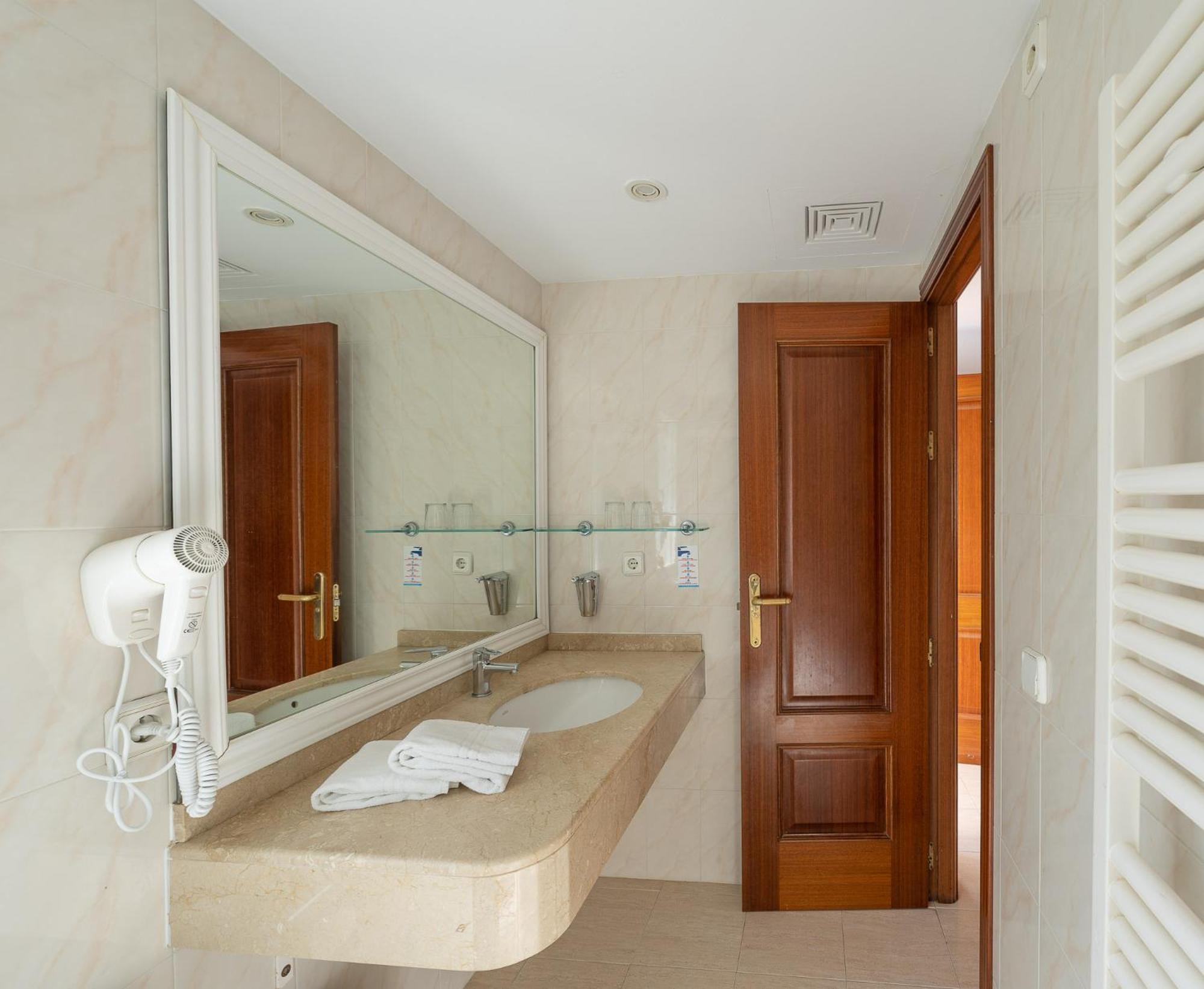 פגוארה Apartamentos Los Tilos מראה חיצוני תמונה